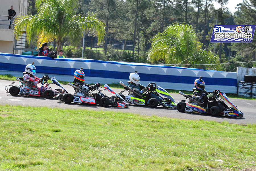 Franco Balbuena (95) ganó la segunda final de la 150cc B.